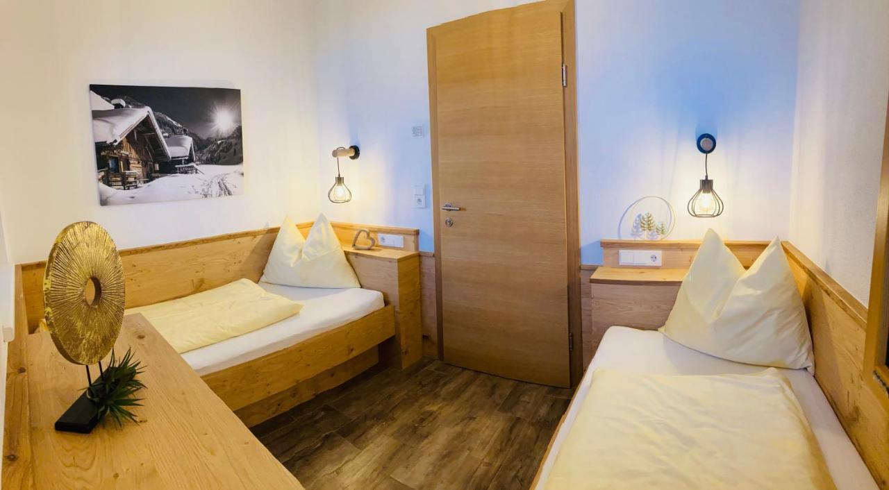 Appartamento Neuhausliving Aschau Im Zillertal Esterno foto