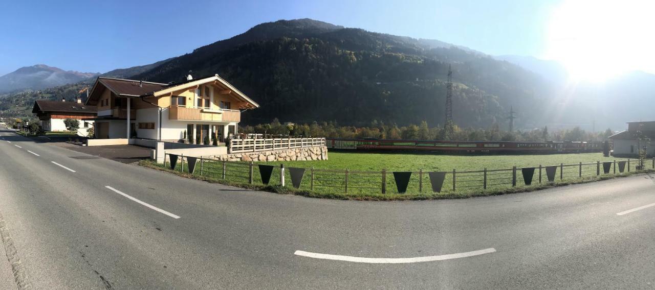 Appartamento Neuhausliving Aschau Im Zillertal Esterno foto